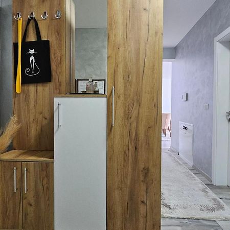 Cozy Apartment - 2 Bedrooms In The Best City Area. Ferizaj Bagian luar foto