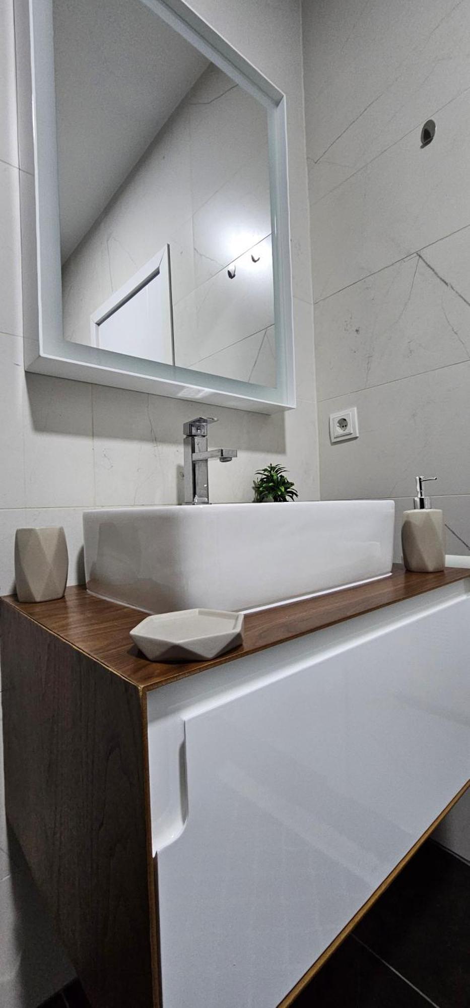 Cozy Apartment - 2 Bedrooms In The Best City Area. Ferizaj Bagian luar foto